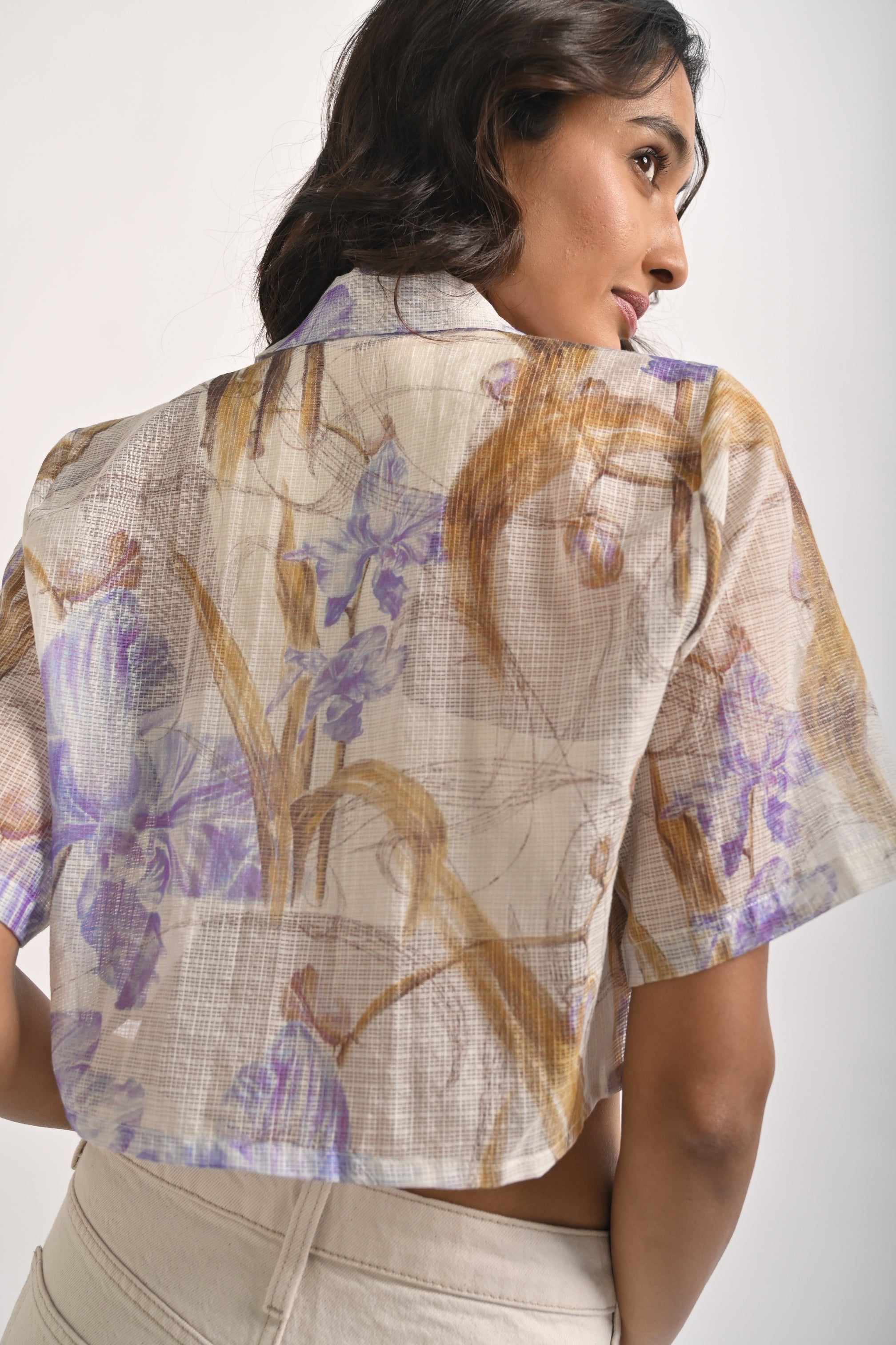 ORCHID BREEZE KOTA CROPPED SHIRT