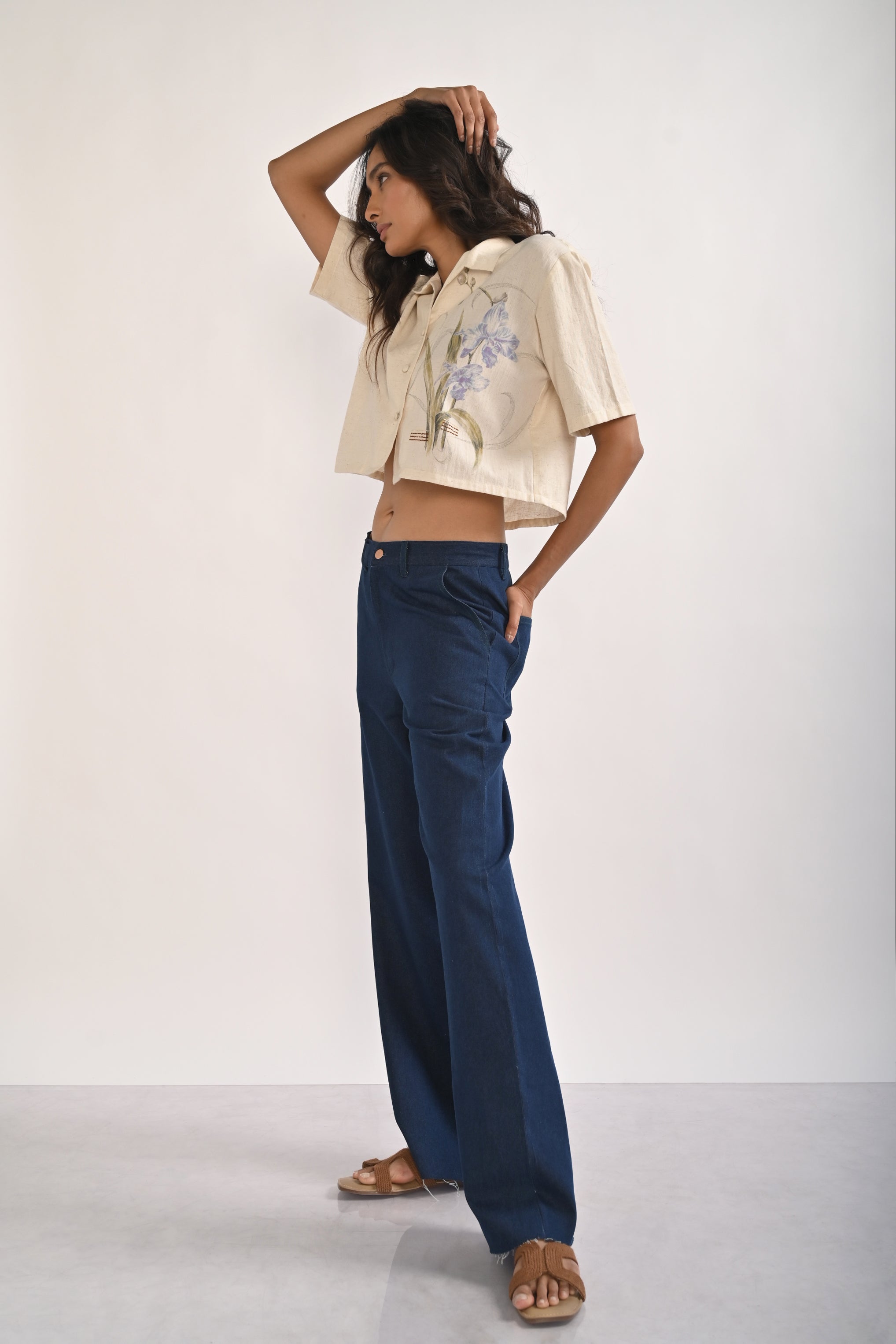 ORCHID EMBROIDERED CROP SHIRT