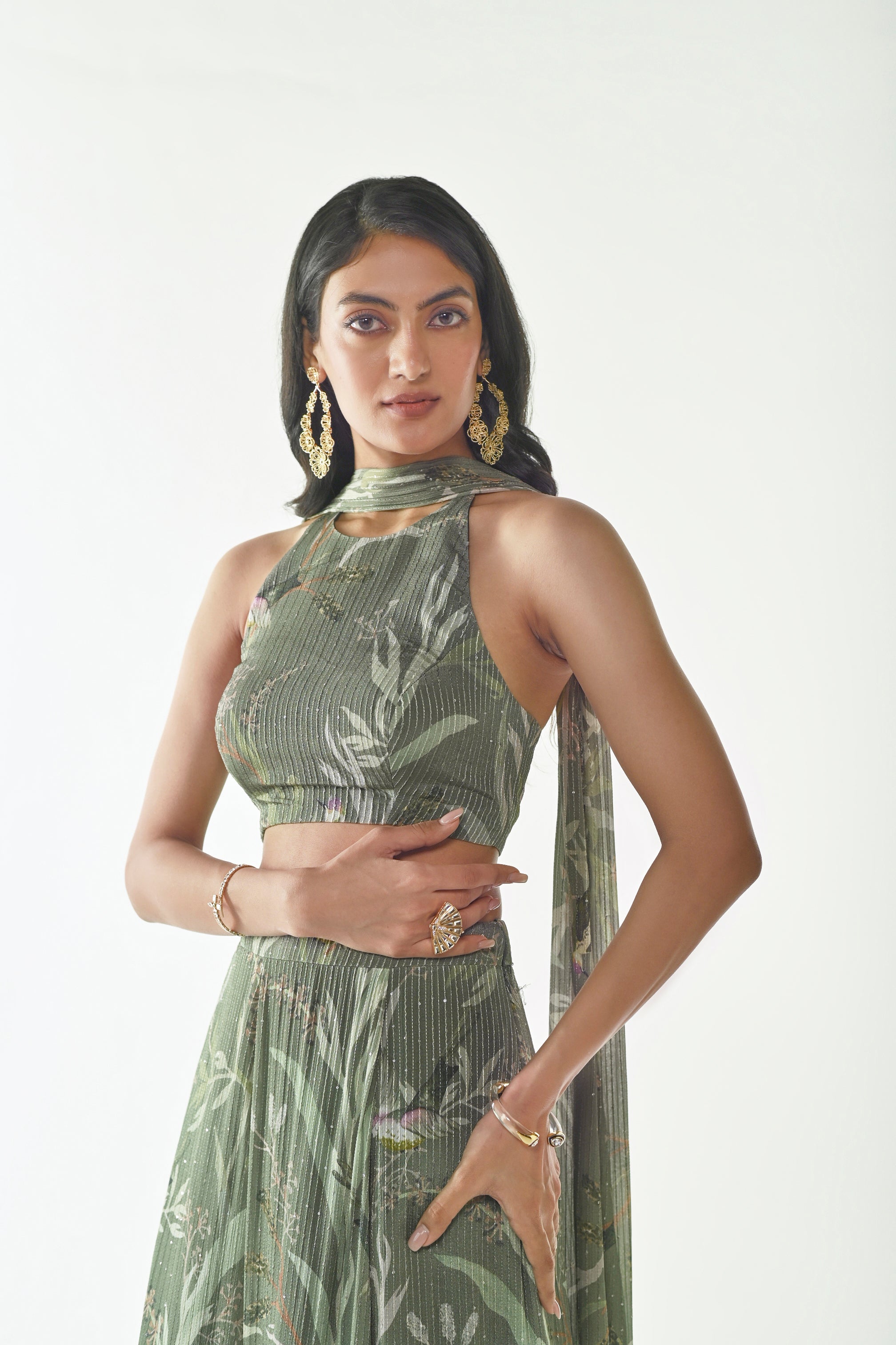 GREEN SPARROWS HALTER LEHENGA