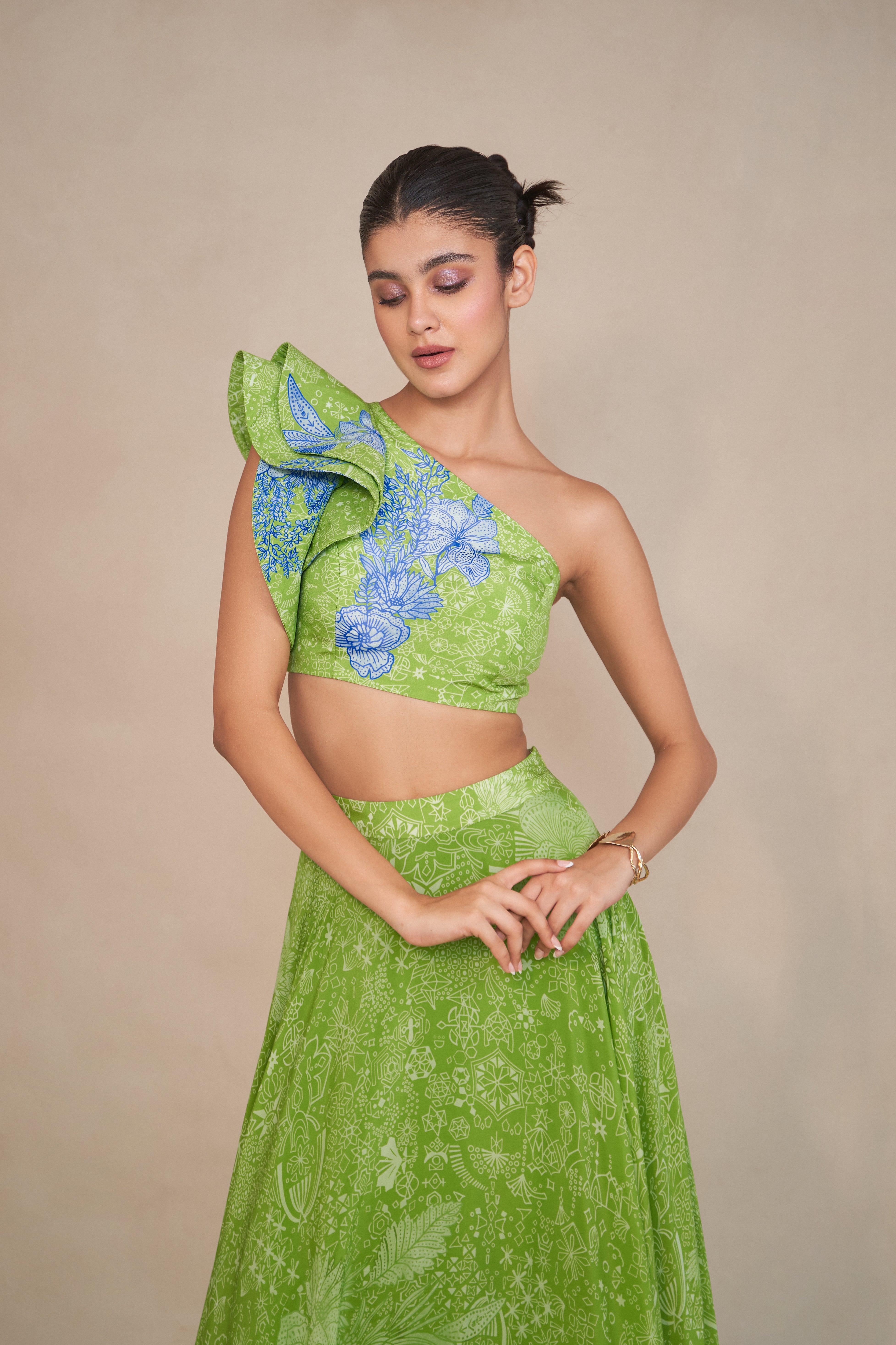 LAUREAL LEAF TIFFANY LEHENGA SET