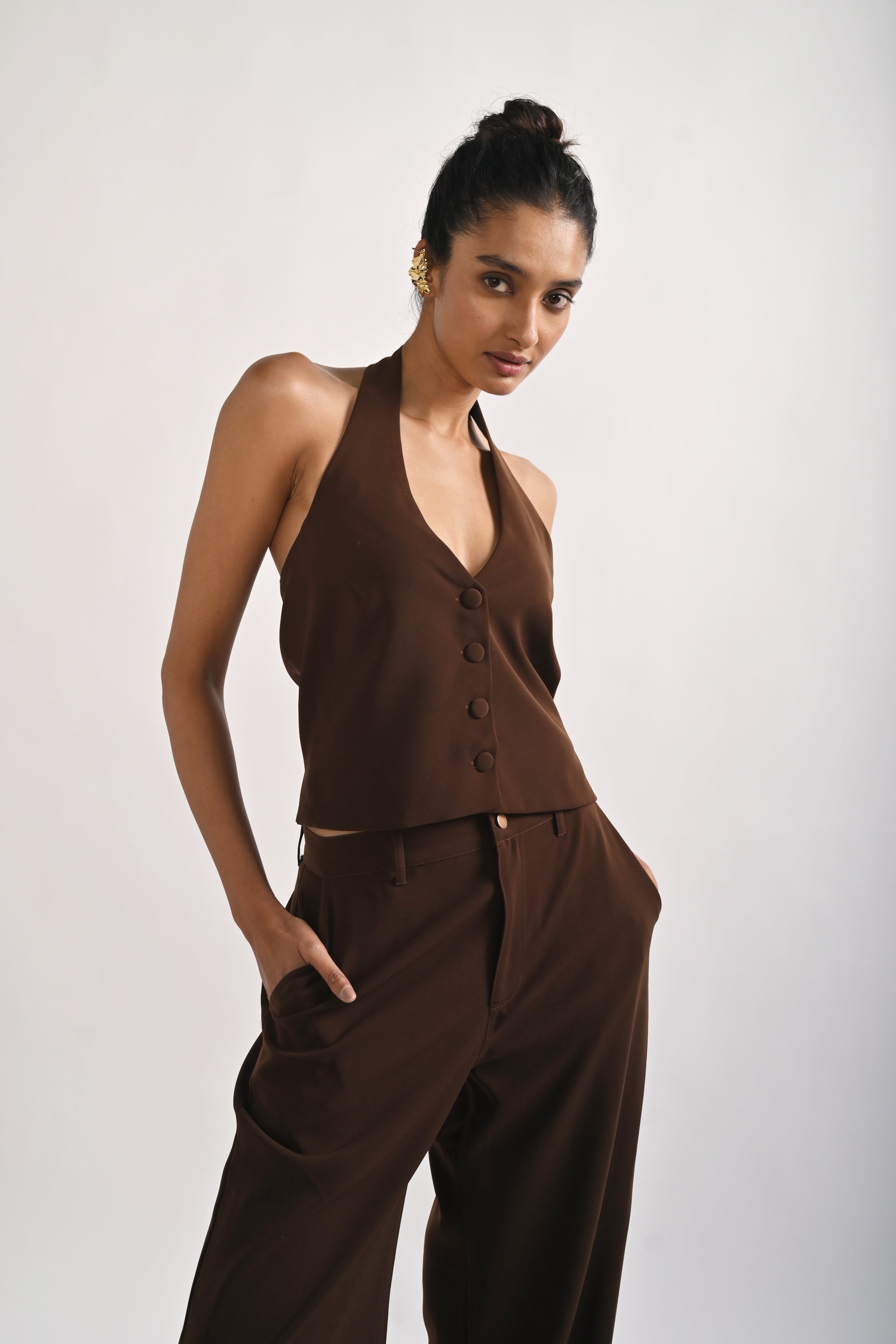 EARTH VEST