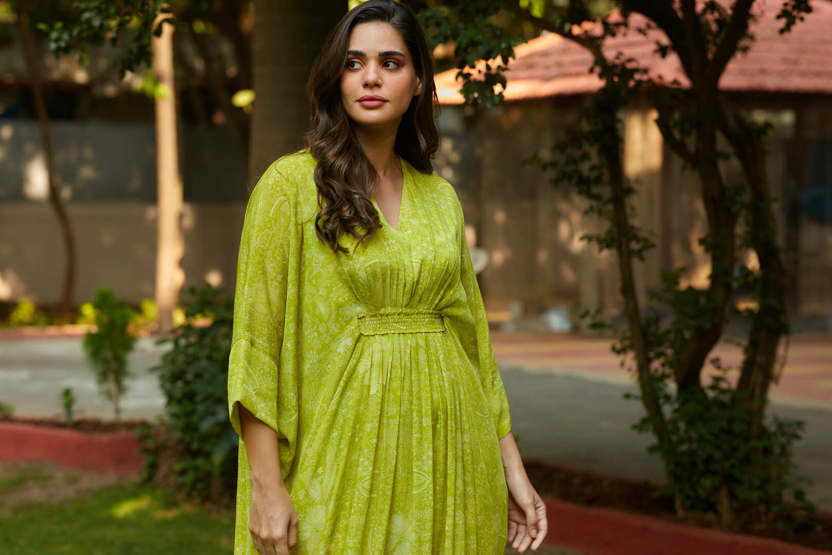 SPRING LIME PLEATED KAFTAN